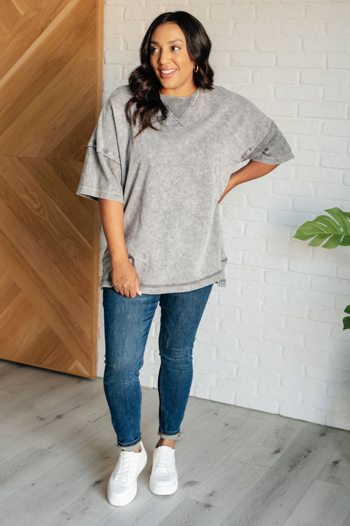 Unbothered Mineral Wash Top in Grey