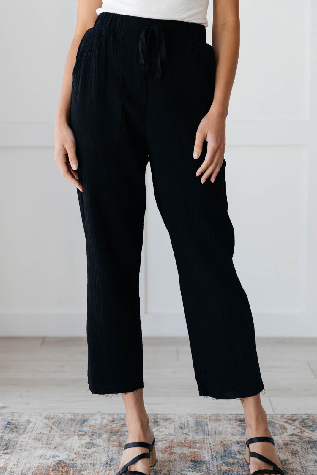 Zuni Cropped Pants